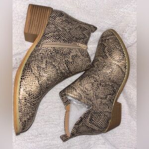 Boutique by Corkys Boots